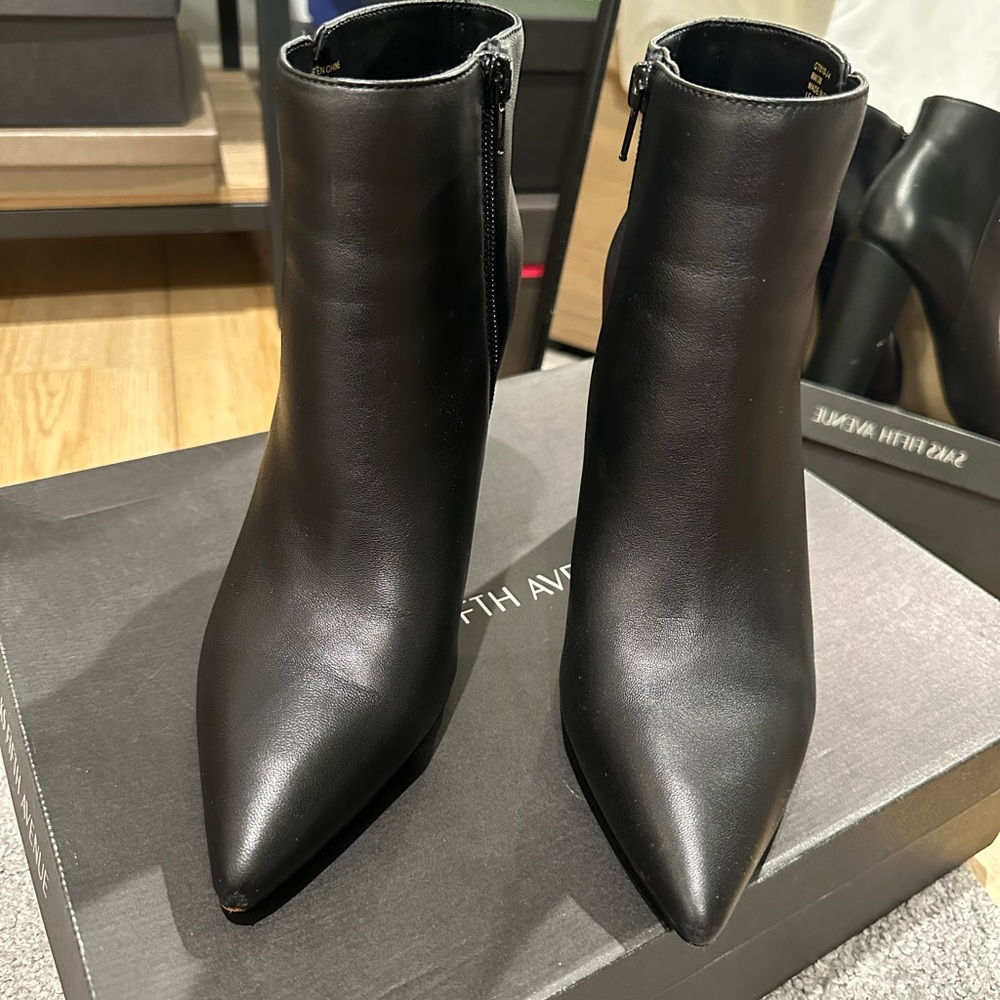 Saks fifth ave black booties